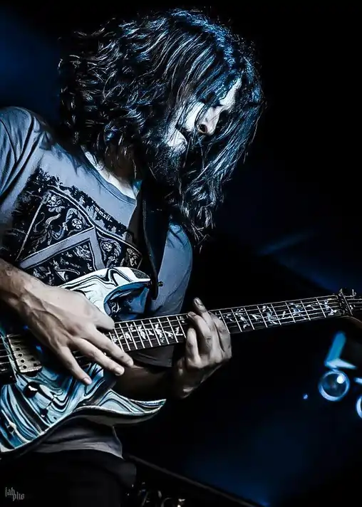 Rob, guitar and drum teacher
